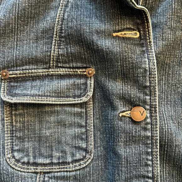 Venezia  Denim Jacket mock neck. Size 18/20 - Picture 10 of 10